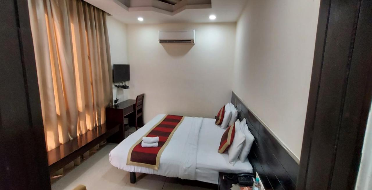 Hotel The Orion Jaipur Eksteriør billede